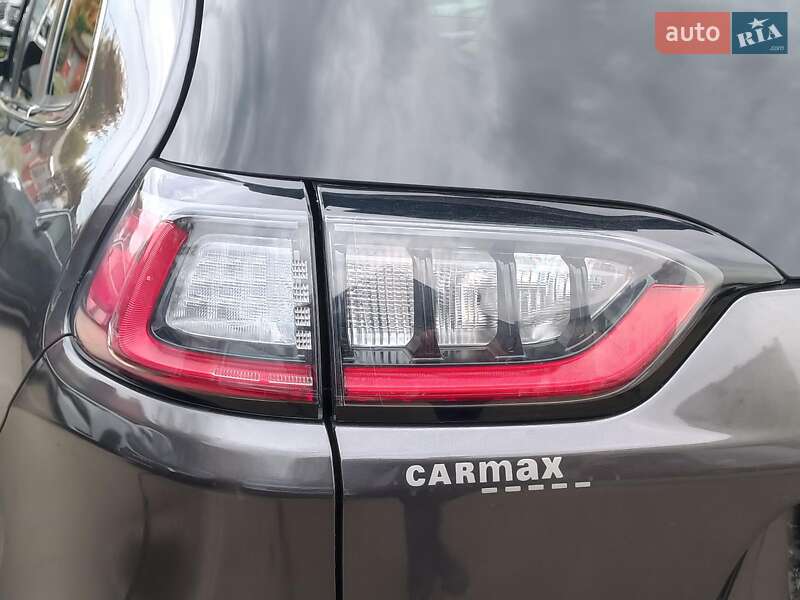 Внедорожник / Кроссовер Jeep Cherokee 2018 в Харькове