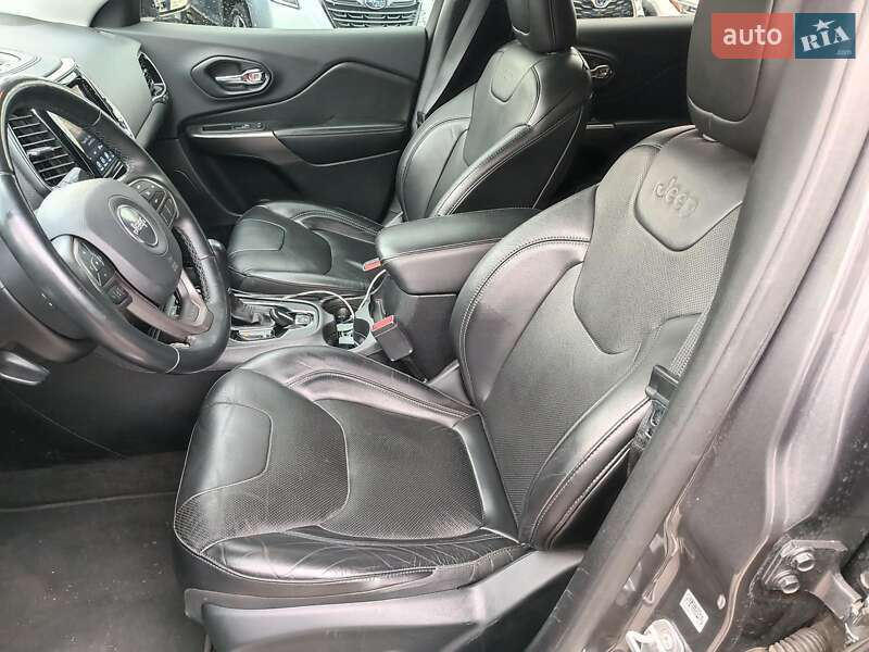 Внедорожник / Кроссовер Jeep Cherokee 2018 в Харькове