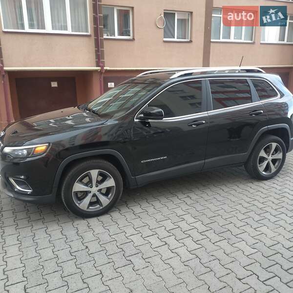 Внедорожник / Кроссовер Jeep Cherokee 2019 в Ивано-Франковске фото 3 Внедорожник / Кроссовер Jeep Cherokee 2019 в Ивано-Франковске