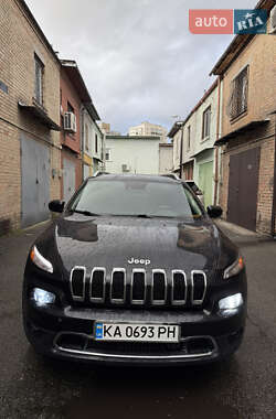 Внедорожник / Кроссовер Jeep Cherokee 2014 в 