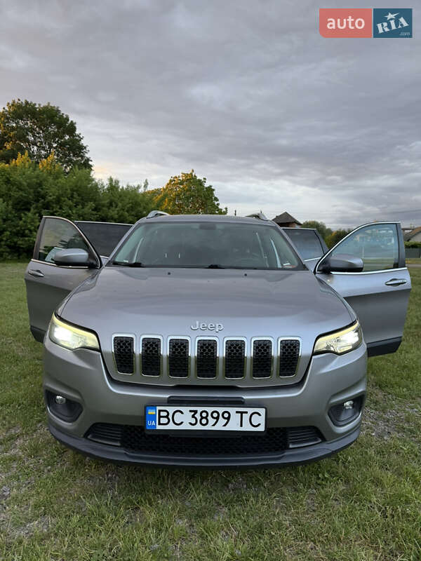 Внедорожник / Кроссовер Jeep Cherokee 2019 в Бродах фото 2 Внедорожник / Кроссовер Jeep Cherokee 2019 в Бродах