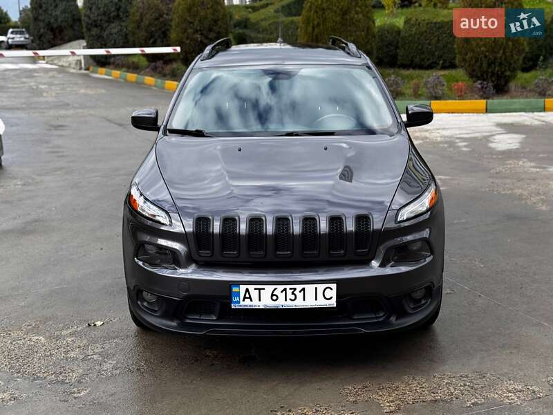 Позашляховик / Кросовер Jeep Cherokee 2015 в Івано-Франківську фото 11 Позашляховик / Кросовер Jeep Cherokee 2015 в Івано-Франківську