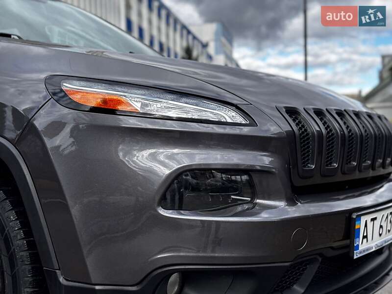 Позашляховик / Кросовер Jeep Cherokee 2015 в Івано-Франківську фото 23 Позашляховик / Кросовер Jeep Cherokee 2015 в Івано-Франківську