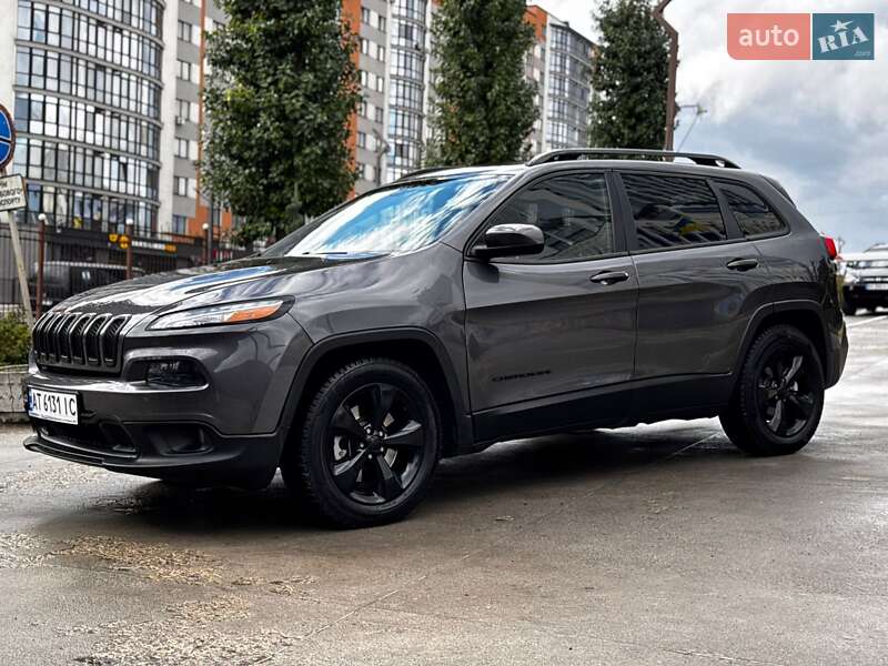 Позашляховик / Кросовер Jeep Cherokee 2015 в Івано-Франківську фото 33 Позашляховик / Кросовер Jeep Cherokee 2015 в Івано-Франківську