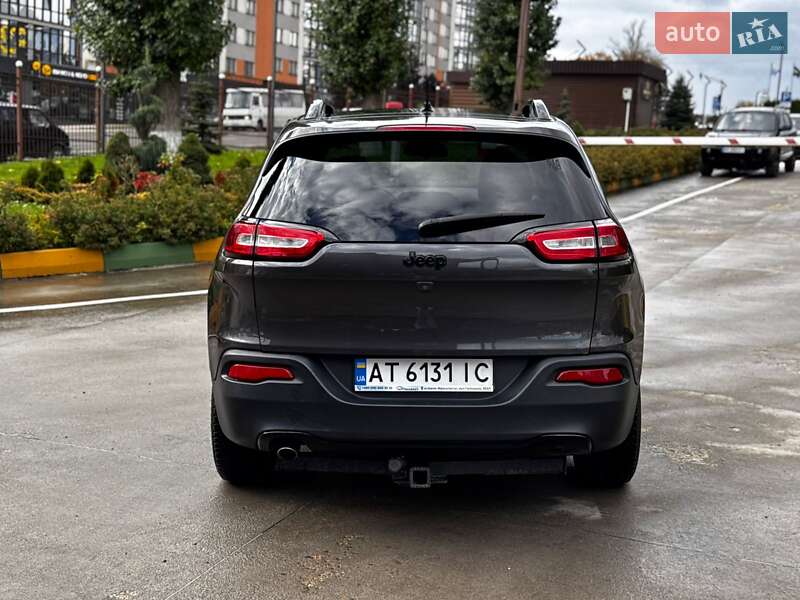 Позашляховик / Кросовер Jeep Cherokee 2015 в Івано-Франківську фото 50 Позашляховик / Кросовер Jeep Cherokee 2015 в Івано-Франківську