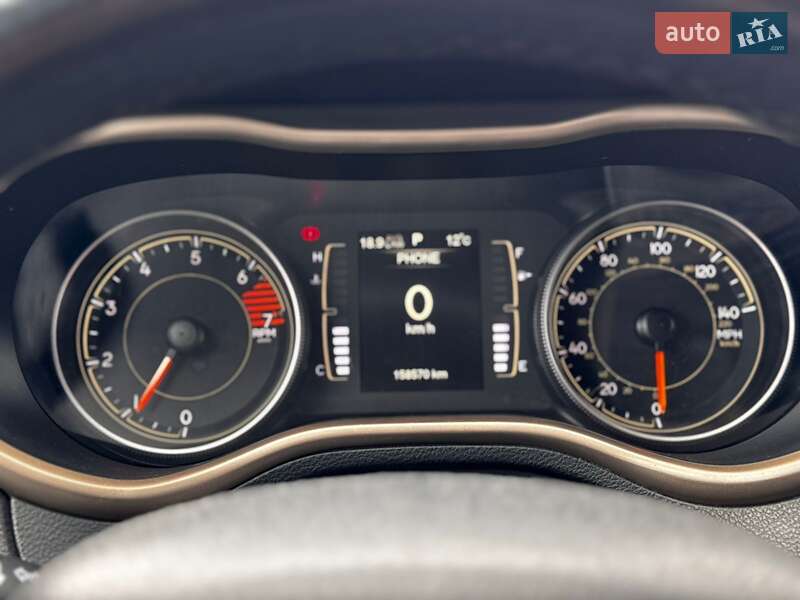 Позашляховик / Кросовер Jeep Cherokee 2015 в Івано-Франківську фото 97 Позашляховик / Кросовер Jeep Cherokee 2015 в Івано-Франківську