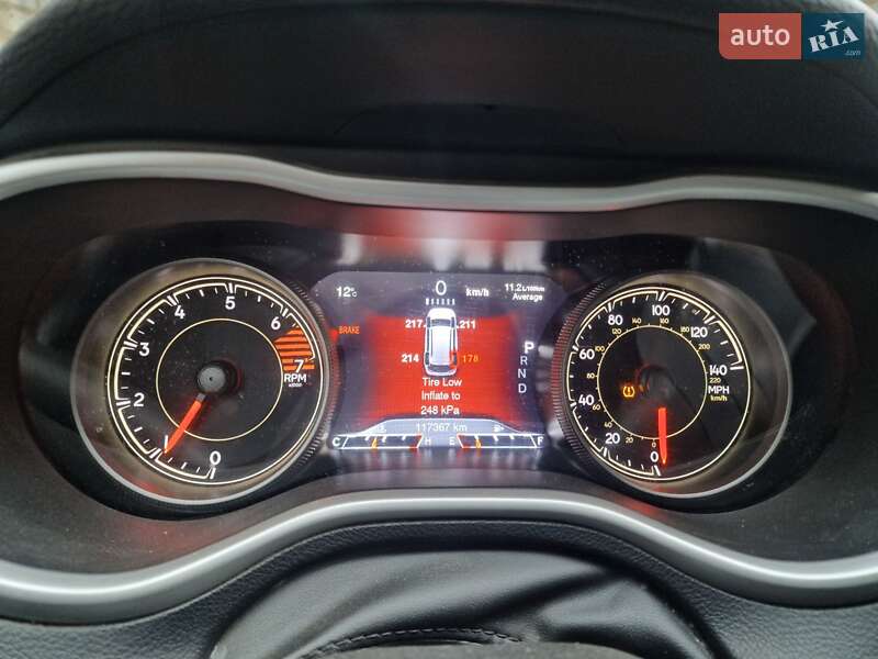 Внедорожник / Кроссовер Jeep Cherokee 2017 в Днепре фото 19 Внедорожник / Кроссовер Jeep Cherokee 2017 в Днепре