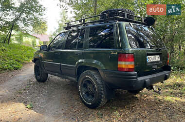 Внедорожник / Кроссовер Jeep Cherokee 1996 в 