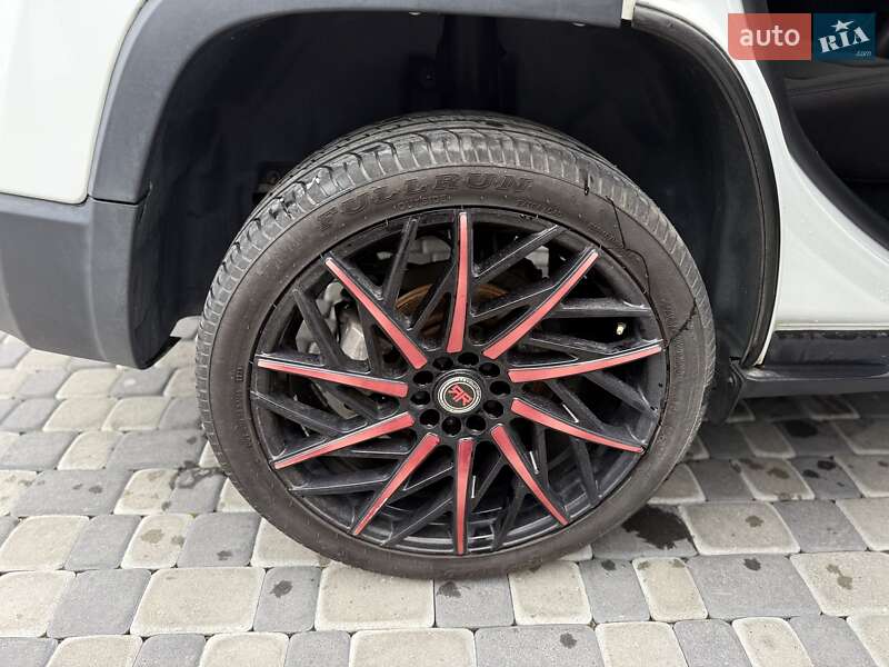 Позашляховик / Кросовер Jeep Cherokee 2019 в Львові фото 28 Позашляховик / Кросовер Jeep Cherokee 2019 в Львові