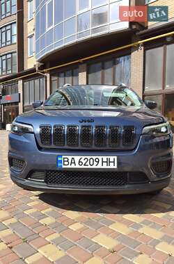Внедорожник / Кроссовер Jeep Cherokee 2019 в 