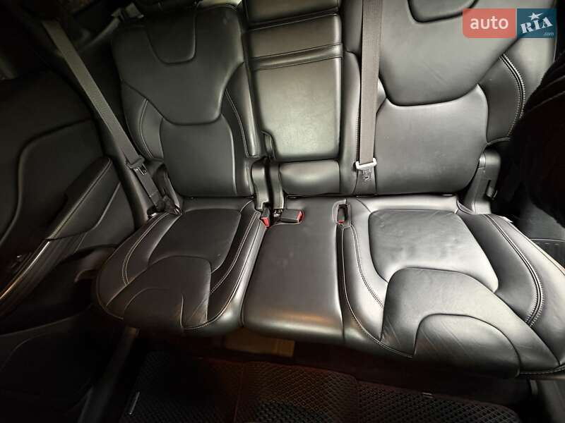 Внедорожник / Кроссовер Jeep Cherokee 2016 в Киеве фото 21 Внедорожник / Кроссовер Jeep Cherokee 2016 в Киеве