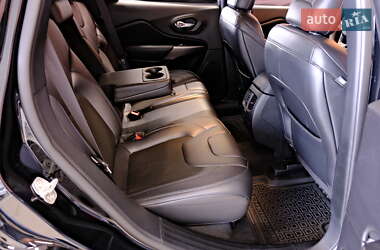 Позашляховик / Кросовер Jeep Cherokee 2020 в  фото 36 Позашляховик / Кросовер Jeep Cherokee 2020 в