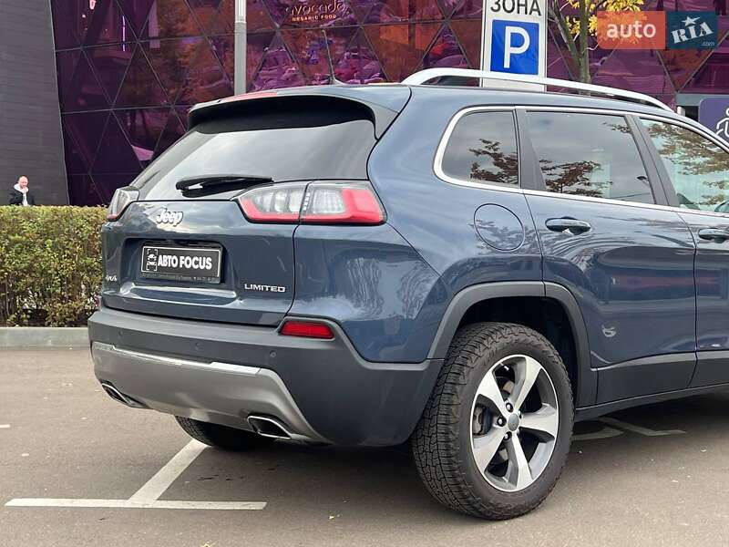 Внедорожник / Кроссовер Jeep Cherokee 2020 в Киеве