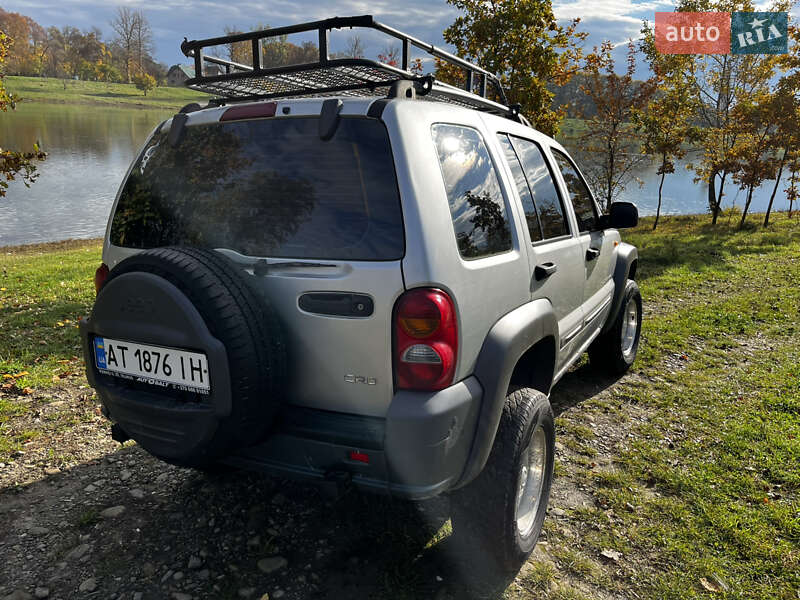 Внедорожник / Кроссовер Jeep Cherokee 2002 в Коломые фото 9 Внедорожник / Кроссовер Jeep Cherokee 2002 в Коломые