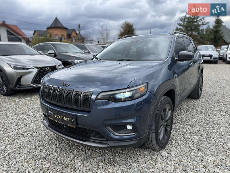 Позашляховик / Кросовер Jeep Cherokee 2020 в Івано-Франківську