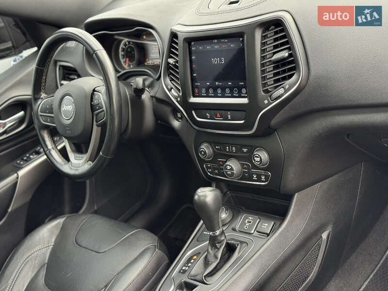 Позашляховик / Кросовер Jeep Cherokee 2020 в Івано-Франківську