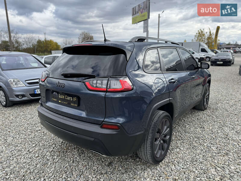 Позашляховик / Кросовер Jeep Cherokee 2020 в Івано-Франківську