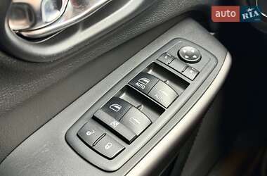 Внедорожник / Кроссовер Jeep Cherokee 2018 в 