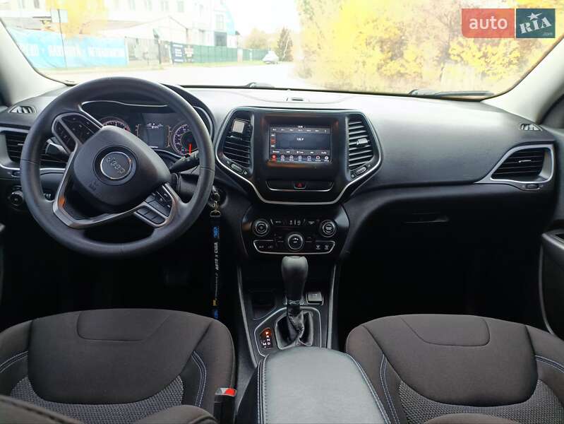 Позашляховик / Кросовер Jeep Cherokee 2018 в Івано-Франківську
