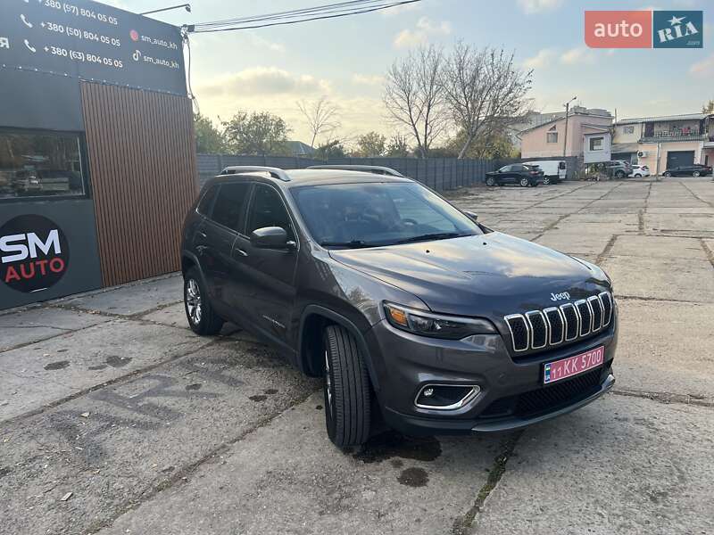 Внедорожник / Кроссовер Jeep Cherokee 2018 в Харькове