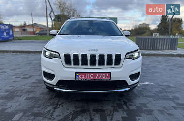 Внедорожник / Кроссовер Jeep Cherokee 2019 в 