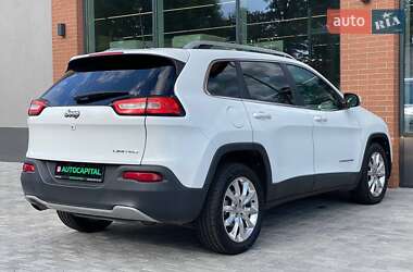 Внедорожник / Кроссовер Jeep Cherokee 2016 в 