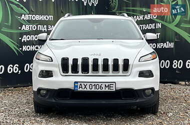 Внедорожник / Кроссовер Jeep Cherokee 2014 в 