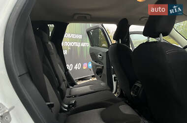 Внедорожник / Кроссовер Jeep Cherokee 2014 в 