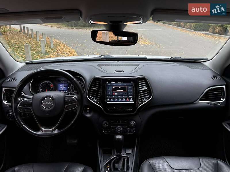 Внедорожник / Кроссовер Jeep Cherokee 2019 в Новомосковске фото 33 Внедорожник / Кроссовер Jeep Cherokee 2019 в Новомосковске