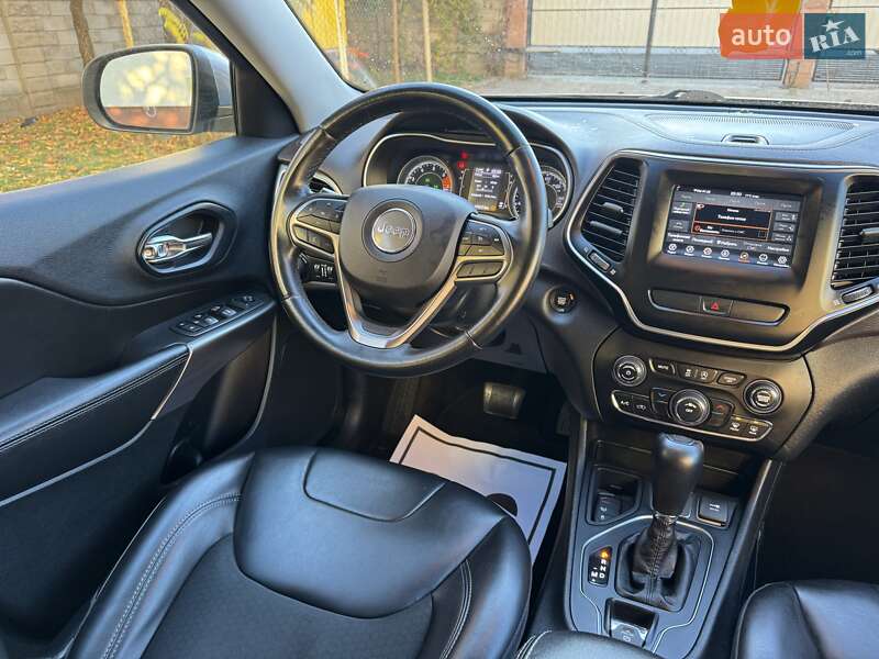 Внедорожник / Кроссовер Jeep Cherokee 2019 в Ровно фото 19 Внедорожник / Кроссовер Jeep Cherokee 2019 в Ровно