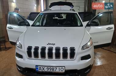 Позашляховик / Кросовер Jeep Cherokee 2014 в Харкові
