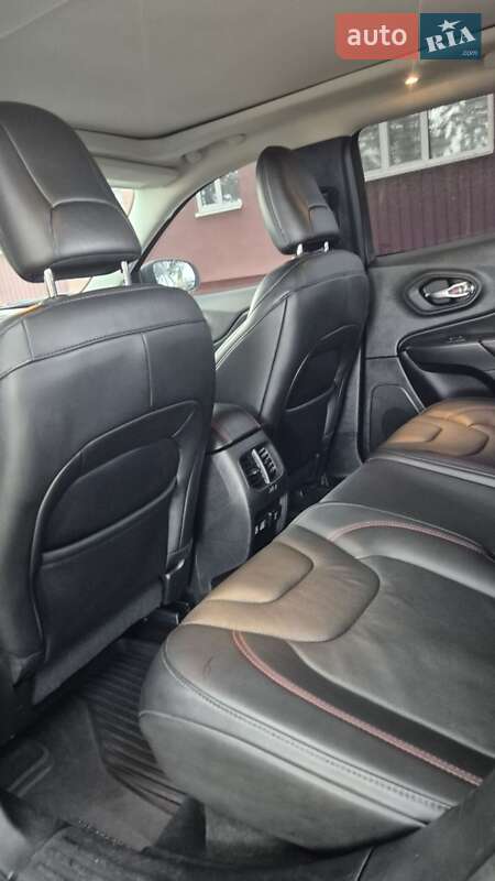 Внедорожник / Кроссовер Jeep Cherokee 2021 в Полтаве фото 31 Внедорожник / Кроссовер Jeep Cherokee 2021 в Полтаве