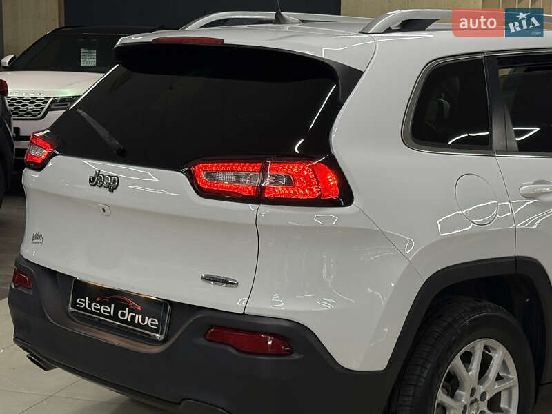 Позашляховик / Кросовер Jeep Cherokee 2017 в Миколаєві фото 10 Позашляховик / Кросовер Jeep Cherokee 2017 в Миколаєві