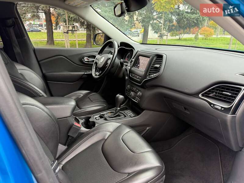 Позашляховик / Кросовер Jeep Cherokee 2021 в Вінниці