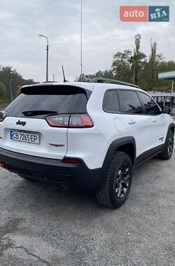 Внедорожник / Кроссовер Jeep Cherokee 2022 в 