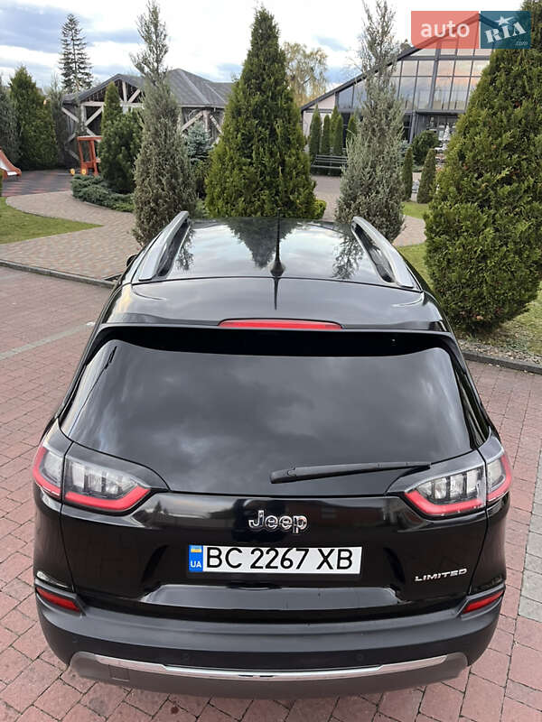 Внедорожник / Кроссовер Jeep Cherokee 2019 в Львове