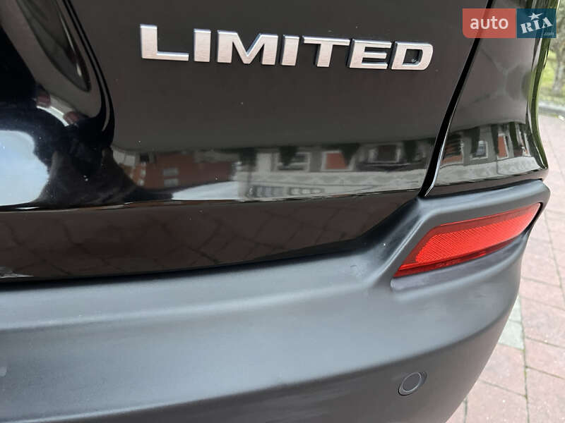 Внедорожник / Кроссовер Jeep Cherokee 2019 в Львове