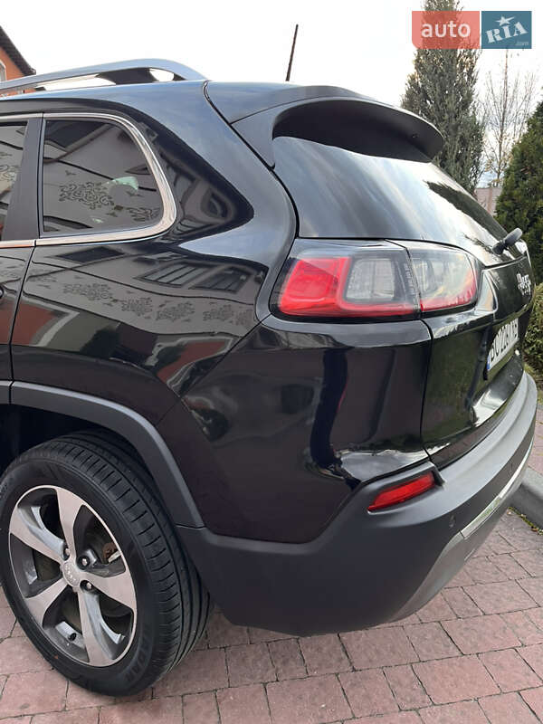 Внедорожник / Кроссовер Jeep Cherokee 2019 в Львове