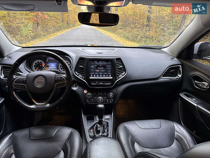 Внедорожник / Кроссовер Jeep Cherokee 2019 в Ивано-Франковске фото 10 Внедорожник / Кроссовер Jeep Cherokee 2019 в Ивано-Франковске