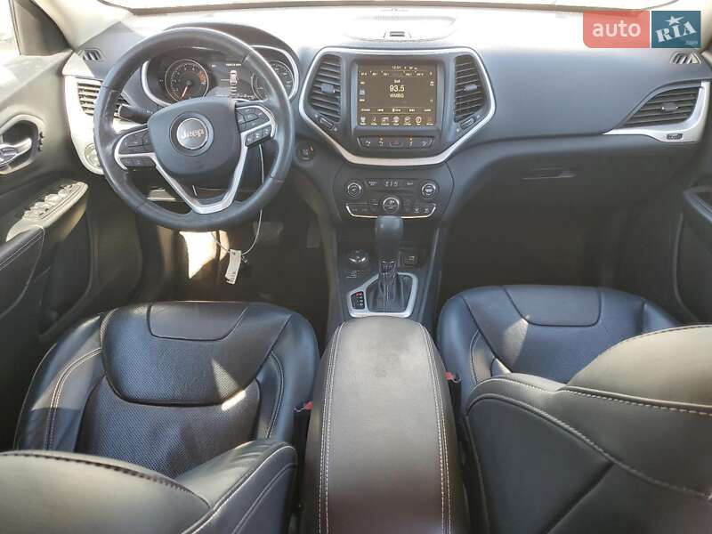 Внедорожник / Кроссовер Jeep Cherokee 2015 в Черкассах фото 8 Внедорожник / Кроссовер Jeep Cherokee 2015 в Черкассах