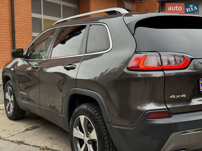 Внедорожник / Кроссовер Jeep Cherokee 2020 в Лубнах фото 24 Внедорожник / Кроссовер Jeep Cherokee 2020 в Лубнах