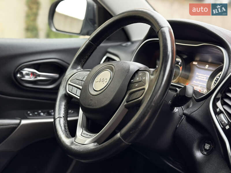 Внедорожник / Кроссовер Jeep Cherokee 2020 в Лубнах фото 61 Внедорожник / Кроссовер Jeep Cherokee 2020 в Лубнах