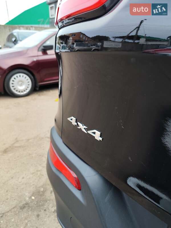 Позашляховик / Кросовер Jeep Cherokee 2017 в Чернігові фото 12 Позашляховик / Кросовер Jeep Cherokee 2017 в Чернігові