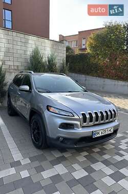 Позашляховик / Кросовер Jeep Cherokee 2015 в Рівному