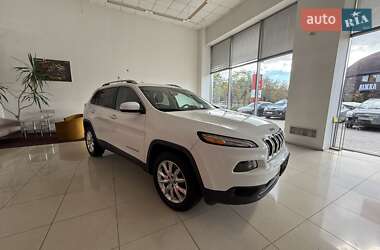 Позашляховик / Кросовер Jeep Cherokee 2015 в  фото 11 Позашляховик / Кросовер Jeep Cherokee 2015 в