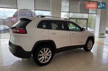 Позашляховик / Кросовер Jeep Cherokee 2015 в  фото 25 Позашляховик / Кросовер Jeep Cherokee 2015 в