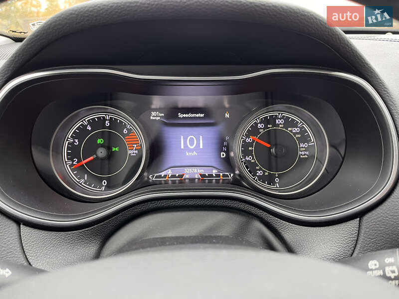 Внедорожник / Кроссовер Jeep Cherokee 2019 в Львове