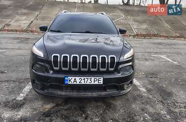 Внедорожник / Кроссовер Jeep Cherokee 2014 в Киеве