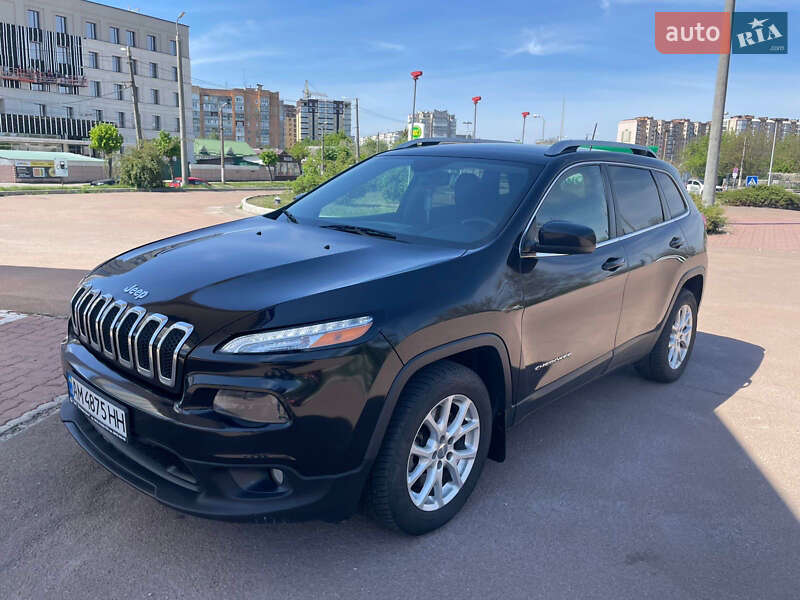 Внедорожник / Кроссовер Jeep Cherokee 2015 в Киеве фото 6 Внедорожник / Кроссовер Jeep Cherokee 2015 в Киеве