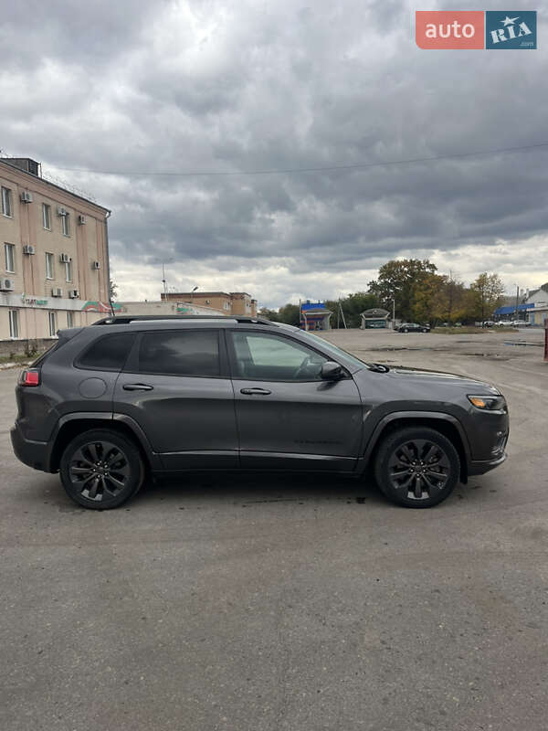 Позашляховик / Кросовер Jeep Cherokee 2019 в Полтаві фото 4 Позашляховик / Кросовер Jeep Cherokee 2019 в Полтаві